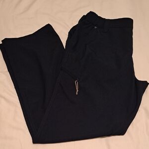 Wrangler Dark Blue Outdoor Pants with Straight Leg Design.  Size 32/30